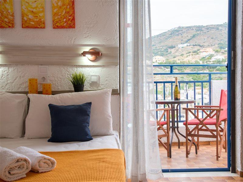 Amazona Aparthotel Agia Pelagia  Exterior foto
